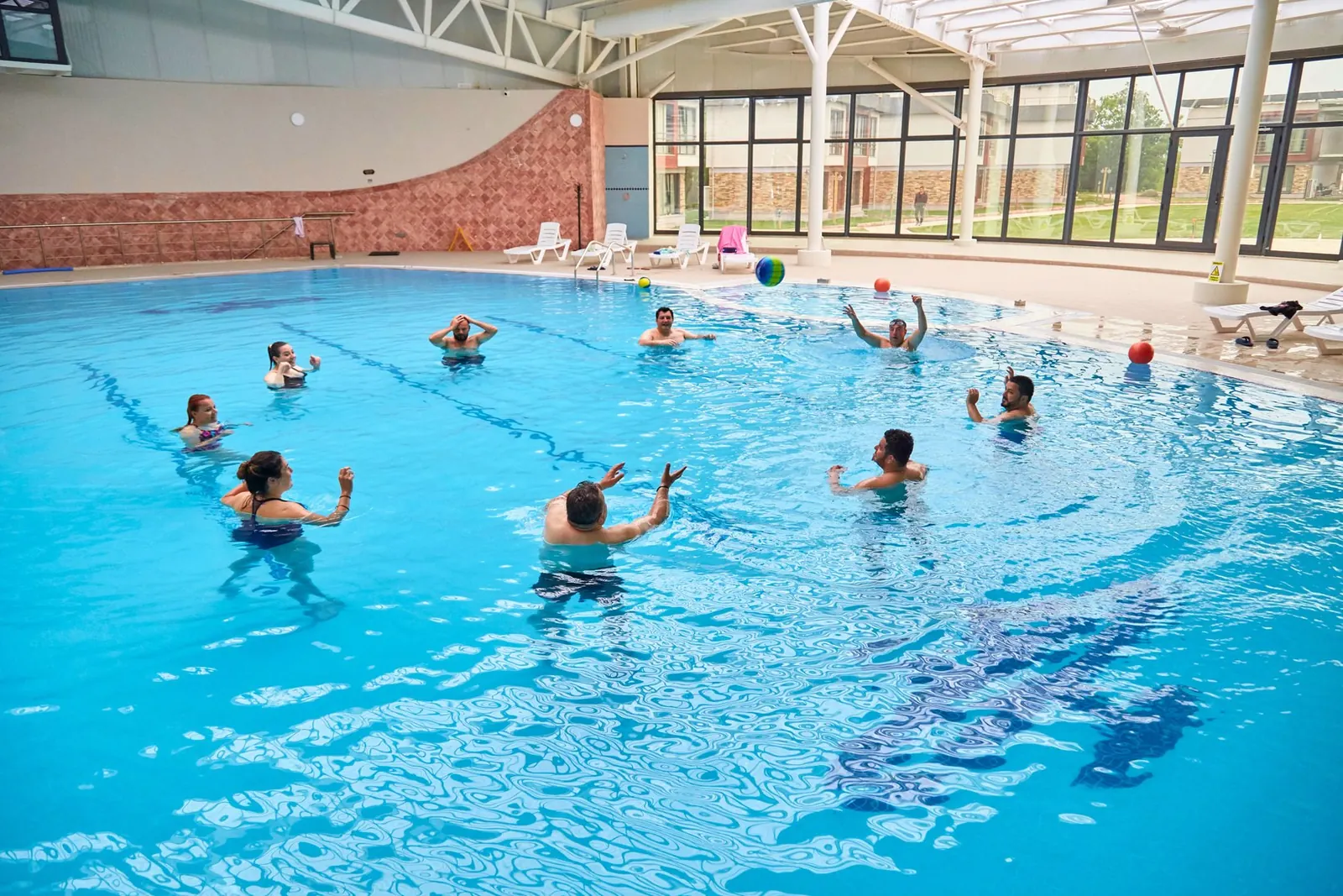 Aqua Gym & Su Topu
