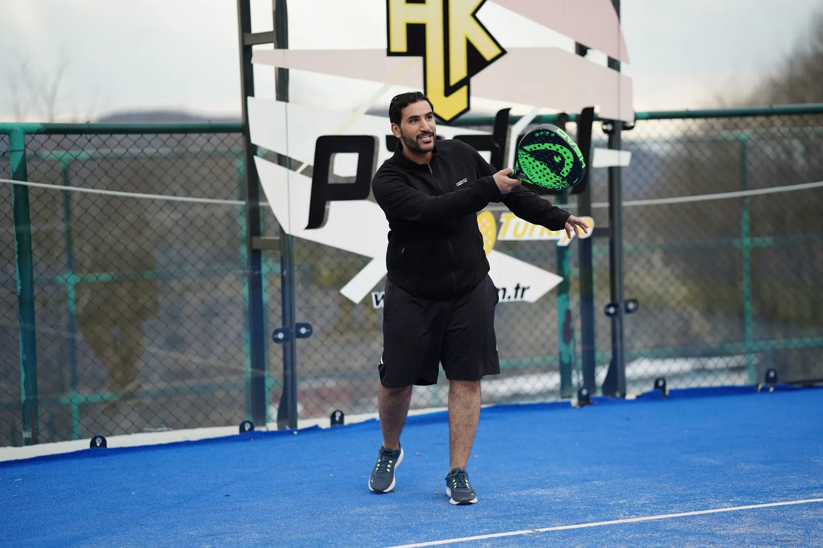 Padel sahası