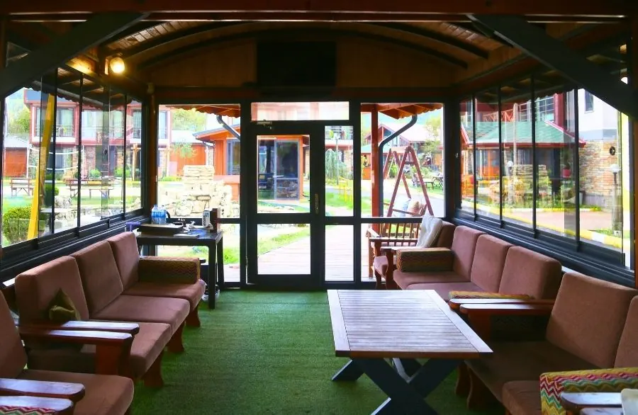 Restaurant and social areas — photo 4